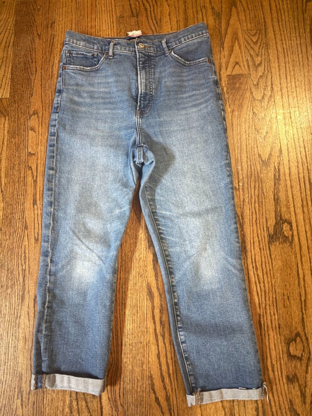 Express Super High Rise Mom Jeans Medium Wash Size 12R